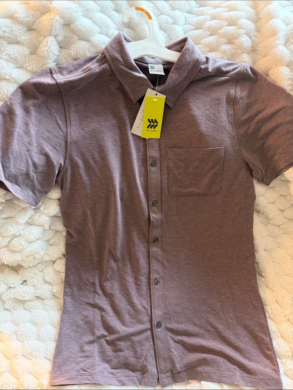all in motion Men's Short-Sleeve Button-Down Shirt in Mauve